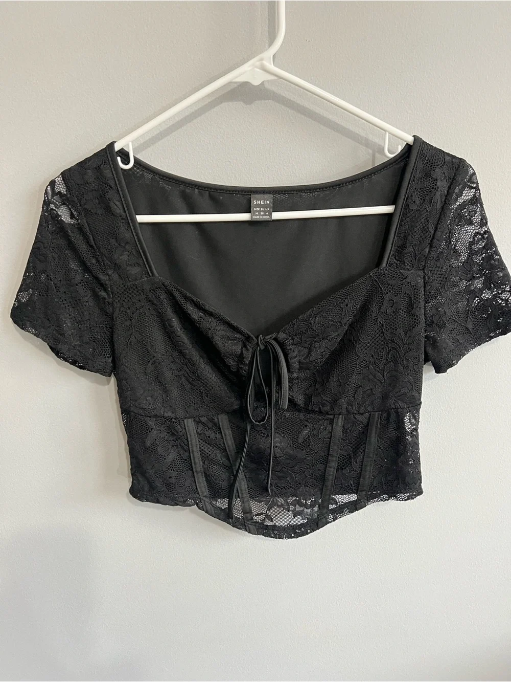 Shein Size M Black Lace Corset-Style Keyhole Tie Short Sleeve Crop Top Goth